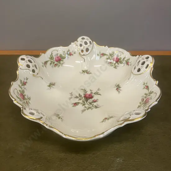 Rosenthal Germany Pierced Bon Bon Antoinette (Pompadour Shape). 7.5 x 25.5cm