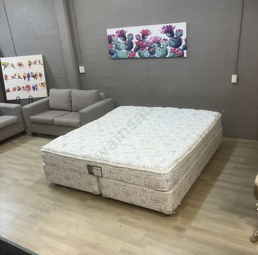 King Koil Chiropractic Spinal Deluxe King Size Mattress & Base With Zip Electric Blanket Image 1++