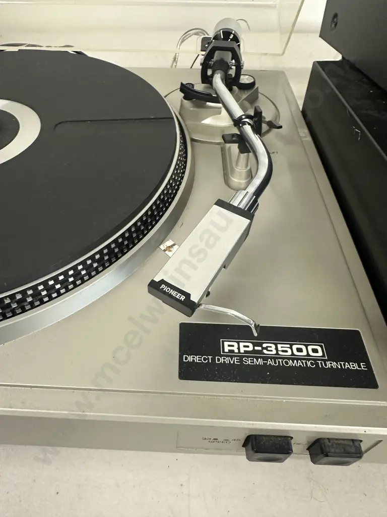 Nakamichi MI-2 Cassette Deck, Fenco Direct Drive Turntable RP-3500, Dick Smith Stepdown Transformer & Sony Disc Player Image 1++