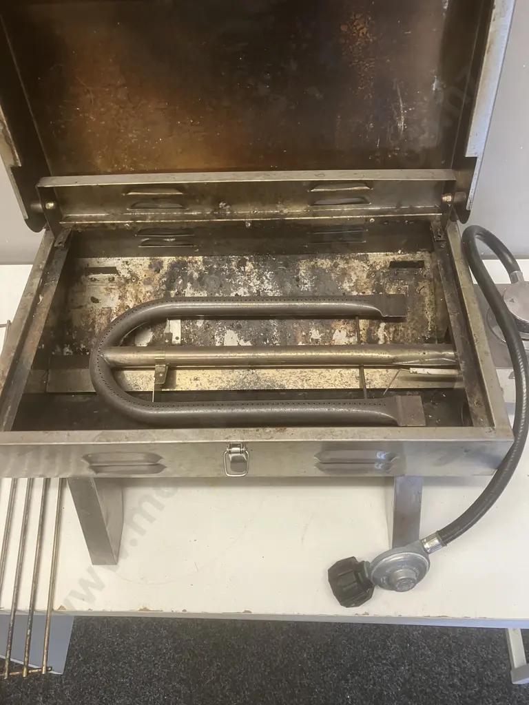 Jumbuck Portable BBQ - JB152-002 Image 1++