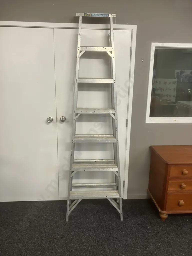 Alco Trademaster Aluminum Combination Step / Extension Ladder. 2.1m - Image 1++