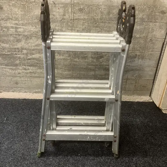Aluminum Folding Ladder