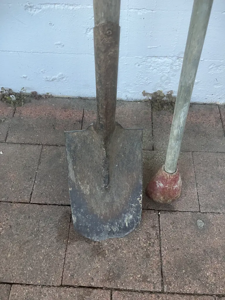 Wooden Handle Square Mouth Shovel & Pick, Steel Handle Rammer & Large Saw Image 1++