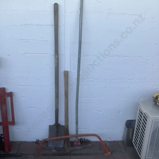 Wooden Handle Square Mouth Shovel & Pick, Steel Handle Rammer & Large Saw