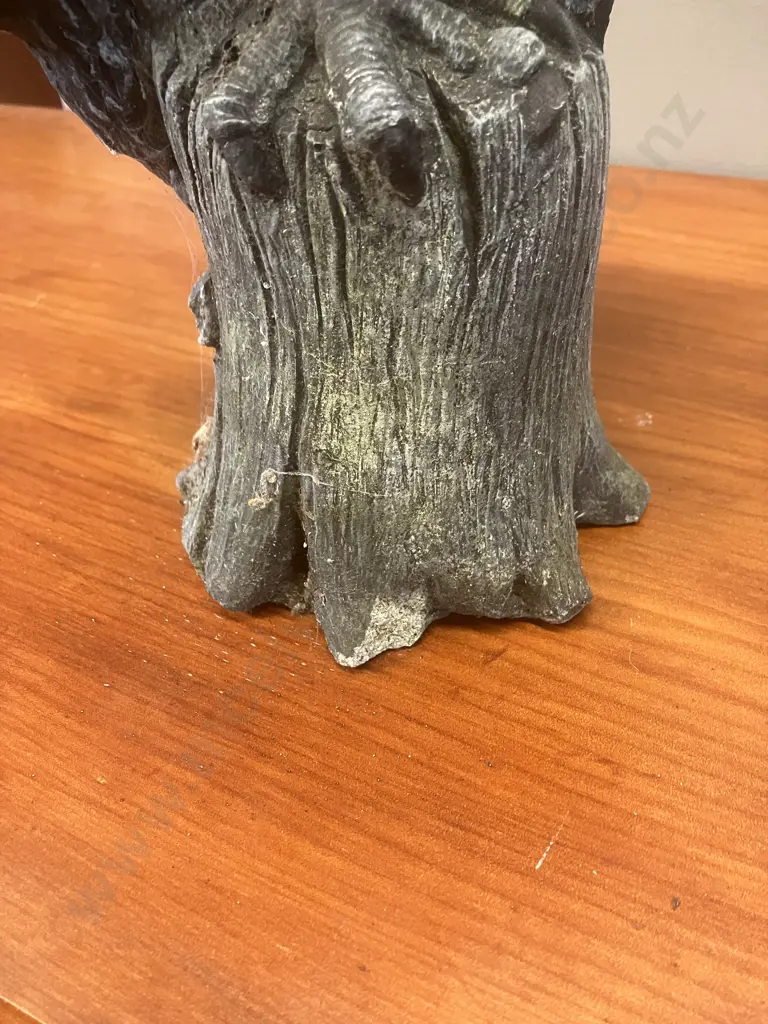 Concrete Owls Garden Statue. H36.5cm (As Found) Image 1++