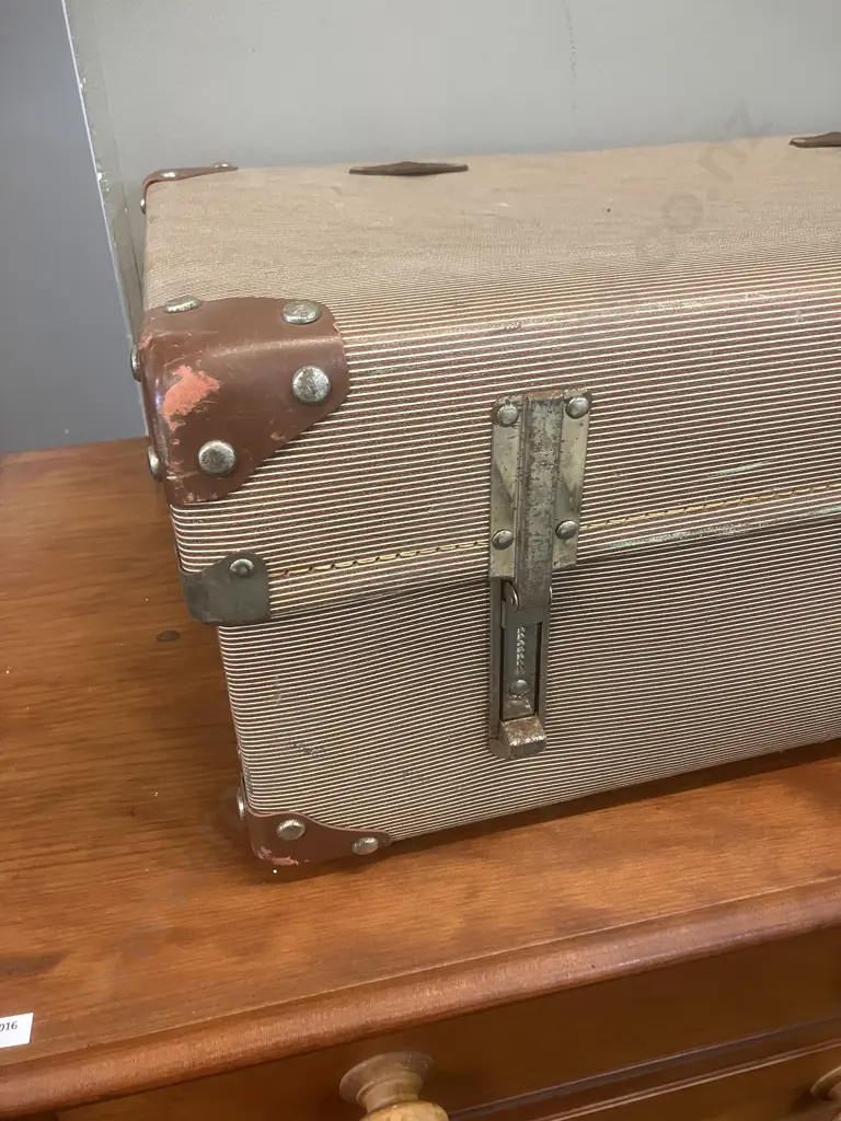 Mid-Century Letholite New Zealand Made Expanding Suitcase Image 1++