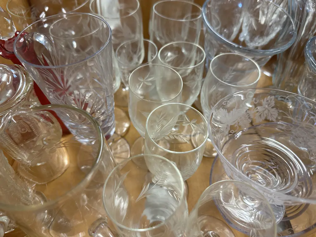 Assorted Crystal & Glassware Including Stuart Etc Image 1++