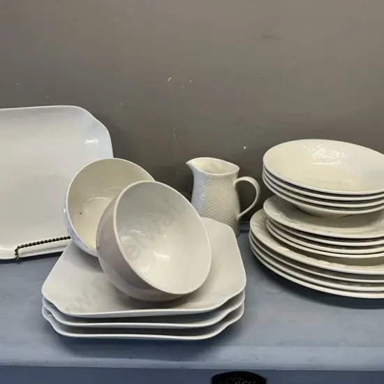 Citta Square Dinner Plates x4, Stoneage Crockery Etc