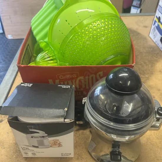 Box Lot Of Plasticware Items, Serving Tray, Spiraliser Etc