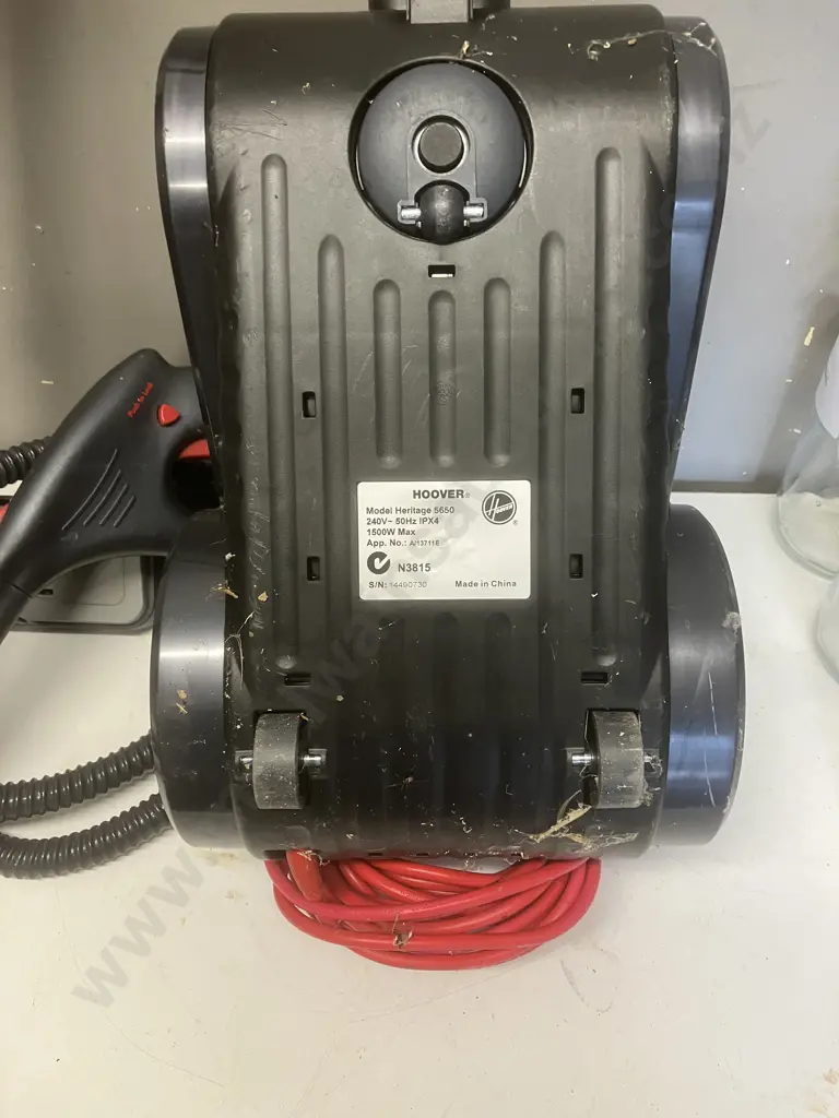 Hoover Model Heritage 5650 Multi Steamer With 6 Glass Spray Bottles Image 1++