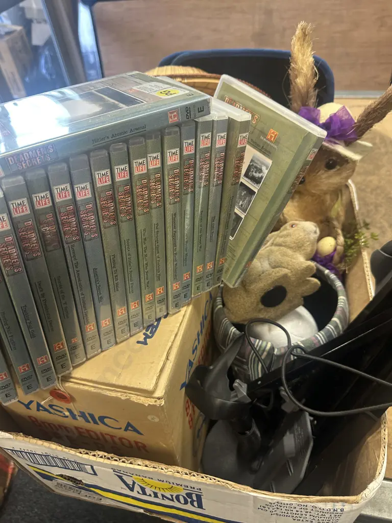 Box Lot Of Vintage Items Including Dvds, Yashica 8mm Editor Etc Image 1++