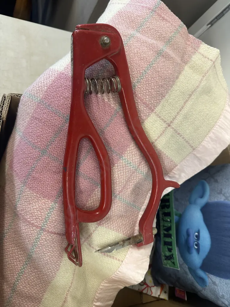 Vintage Items Including Woollen Dream Blanket, Cushion Etc Image 1++