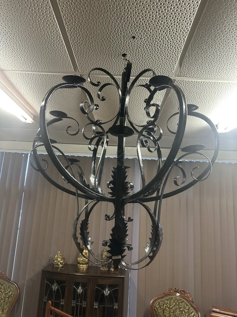 12 Candle Black Steel Candelabra 100x90cm. Image 1++