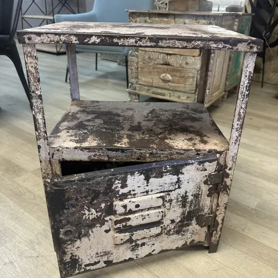 Rustic Steel Industrial Bedside Table / Side Table. H57 W46.5 D41cm