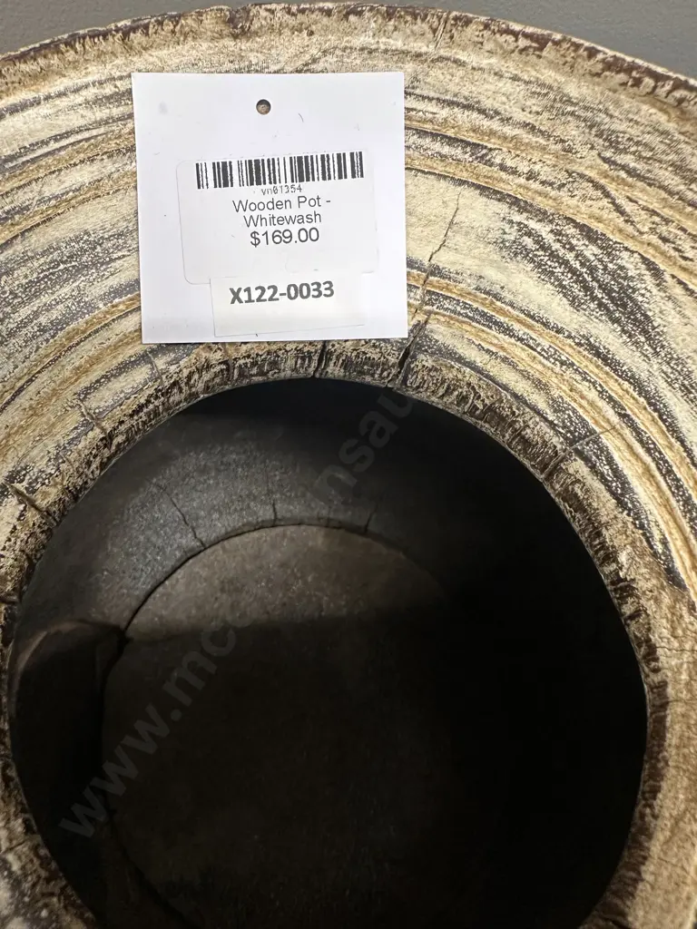 Wooden Pot - Whitewash. 33 x 25cm Image 1++