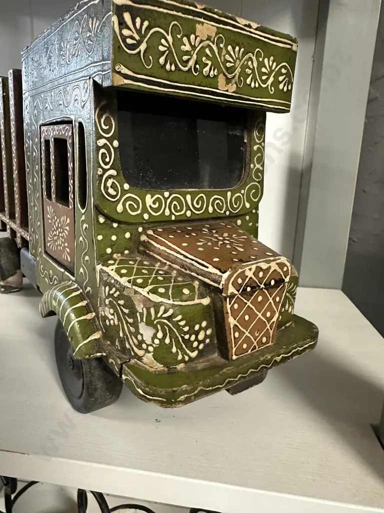 Paisley House Original Wooden Painted Toy Truck. H22 W38 D13cm Image 1++