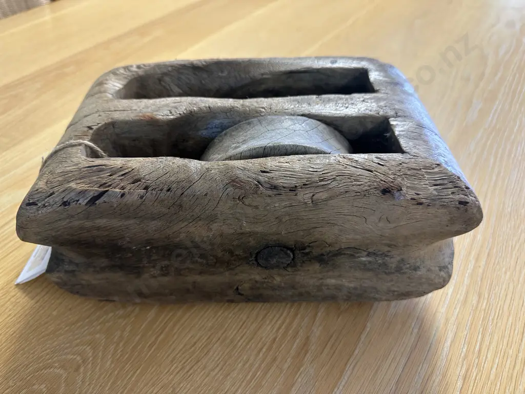 Vintage Wooden Ships Pulley. 15 x 31cm Image 1++