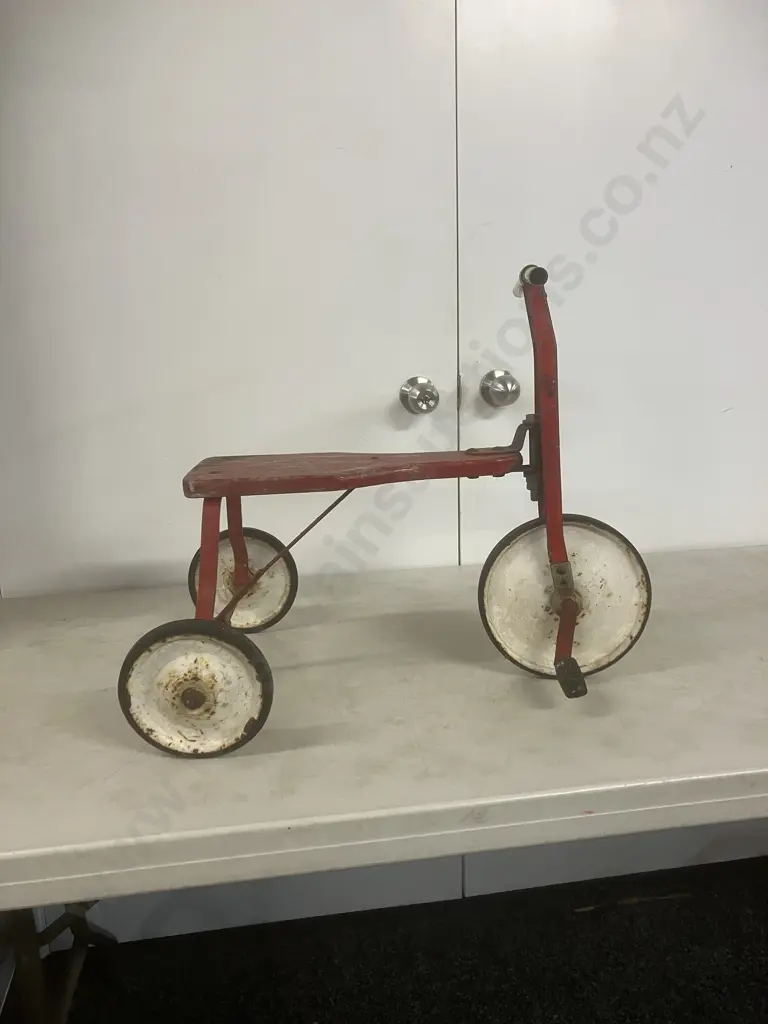 Vintage 1950's Kids Tricycle Image 1++