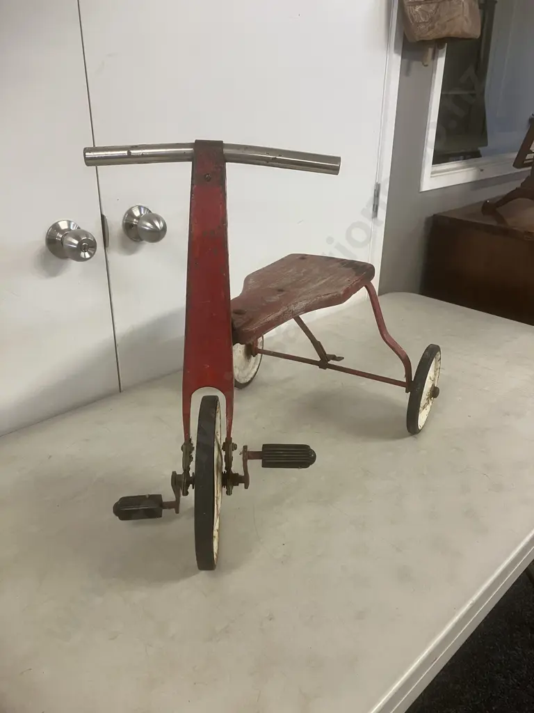 Vintage 1950's Kids Tricycle Image 1++