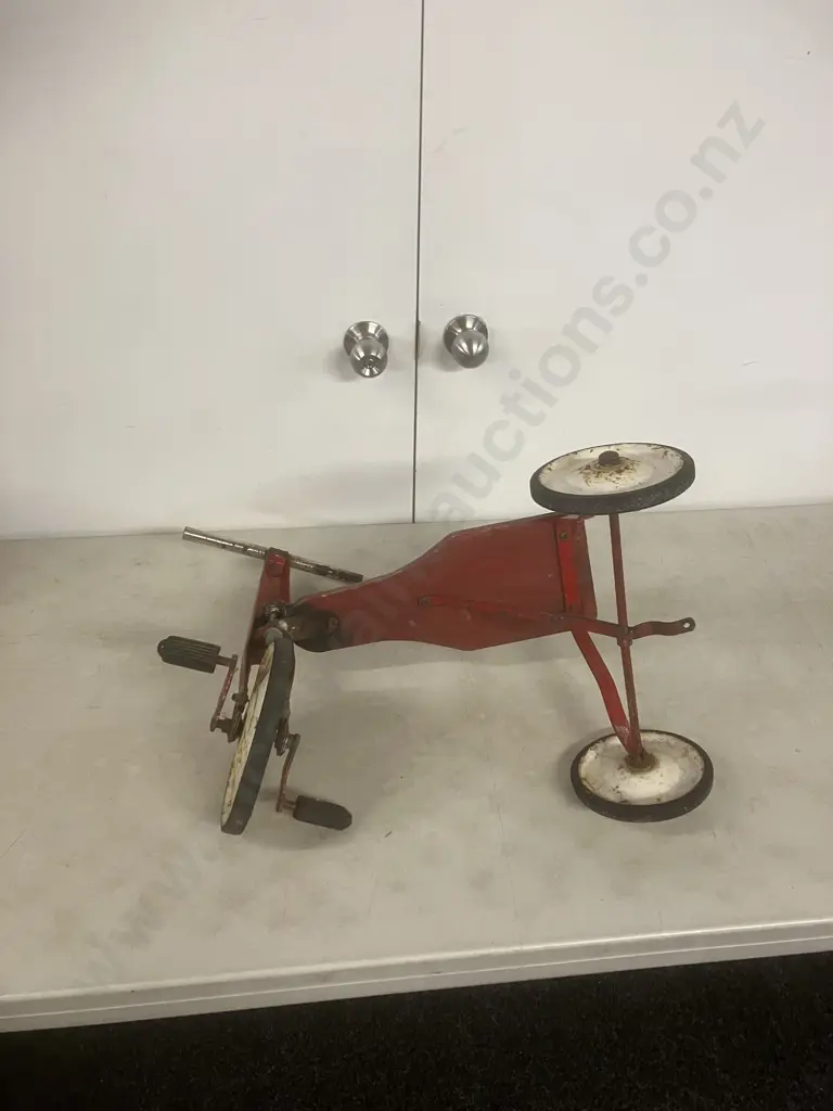 Vintage 1950's Kids Tricycle Image 1++