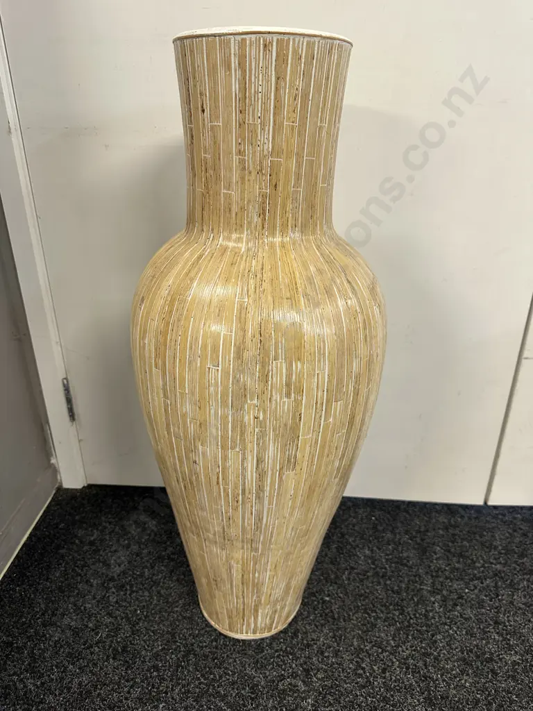 Natural Classic Floor Vase Bamboo Look With White Detail 80cm. Image 1++