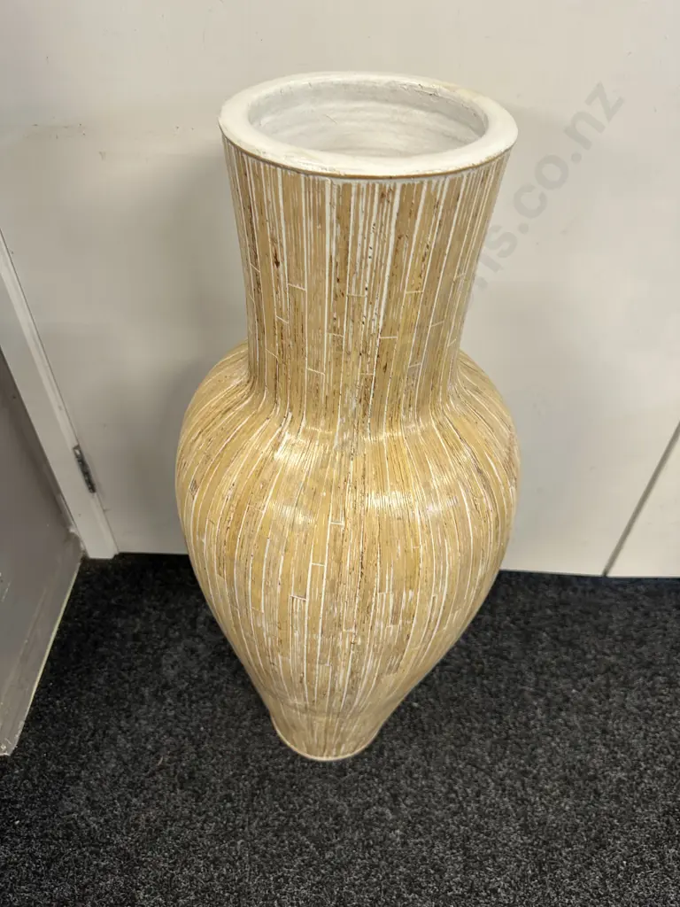 Natural Classic Floor Vase Bamboo Look With White Detail 80cm. Image 1++