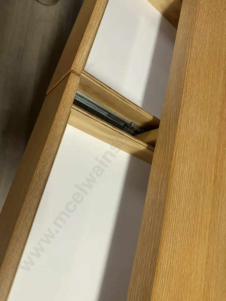 Apartmento Minimalist Console Table H76,W150,D40cm. Image 1++