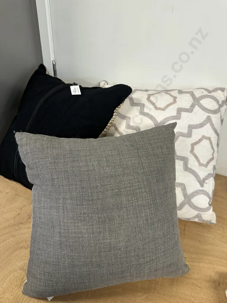 Selection Of Designer Cushions  Image 1++