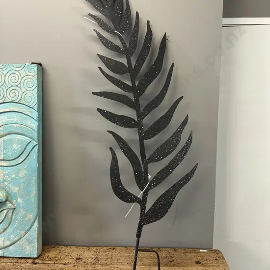 Black Steel Garden Fern Trellis. 144 x 45cm