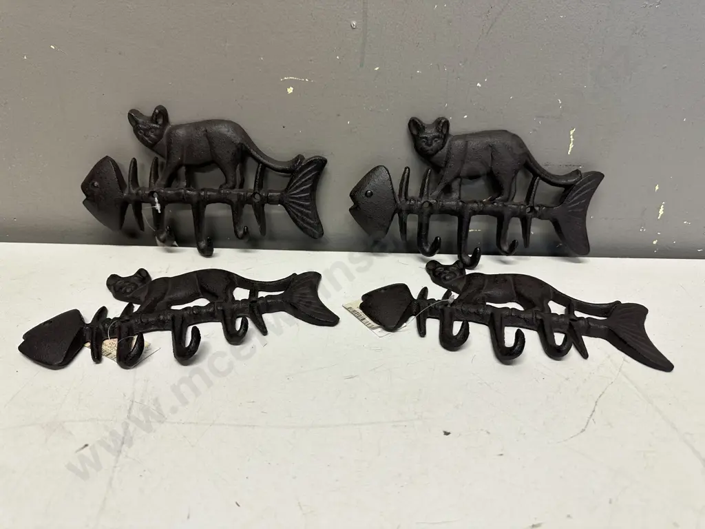 Cast Iron Cat On Fish Hooks x4 Image 1++