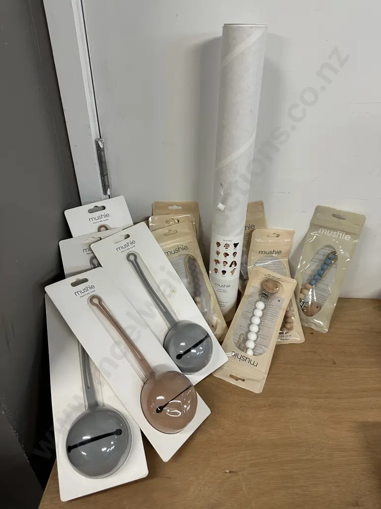 Mushie Pacifier Clips, Cases Etc Image 1++