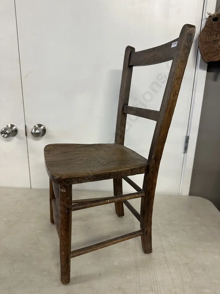 Edwardian Elm Childrens Chair. 70 x 29.5cm Image 1++