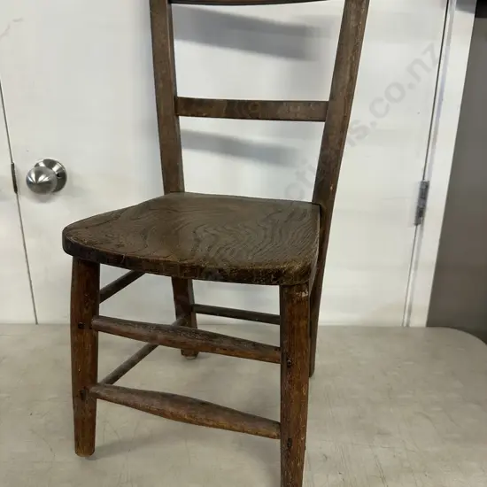 Edwardian Elm Childrens Chair. 70 x 29.5cm