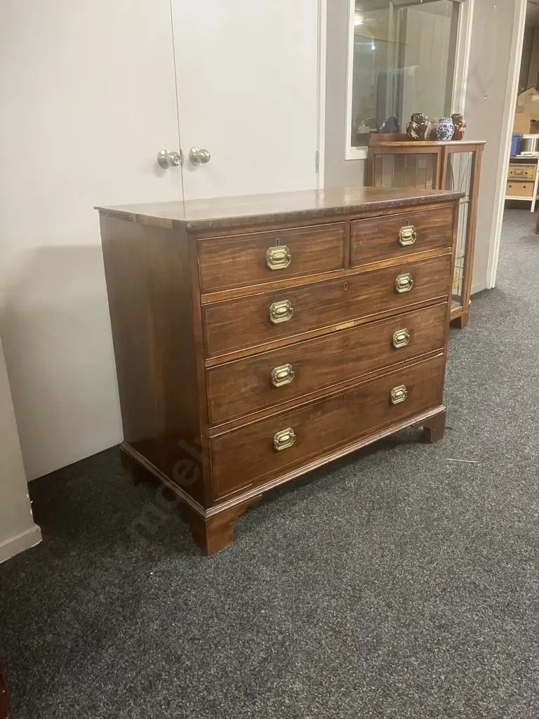 Antique Georgian Chest of Drawers, 2 Short Over 3 Graduating. H93 W109 D54cm Image 1++