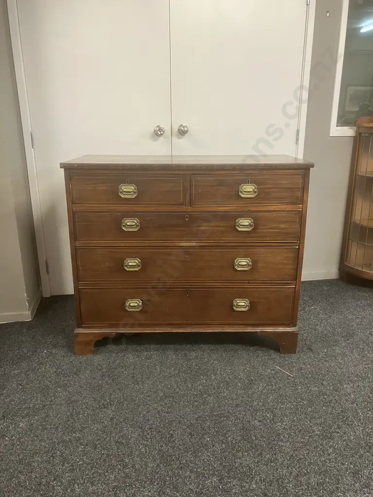 Antique Georgian Chest of Drawers, 2 Short Over 3 Graduating. H93 W109 D54cm Image 1++