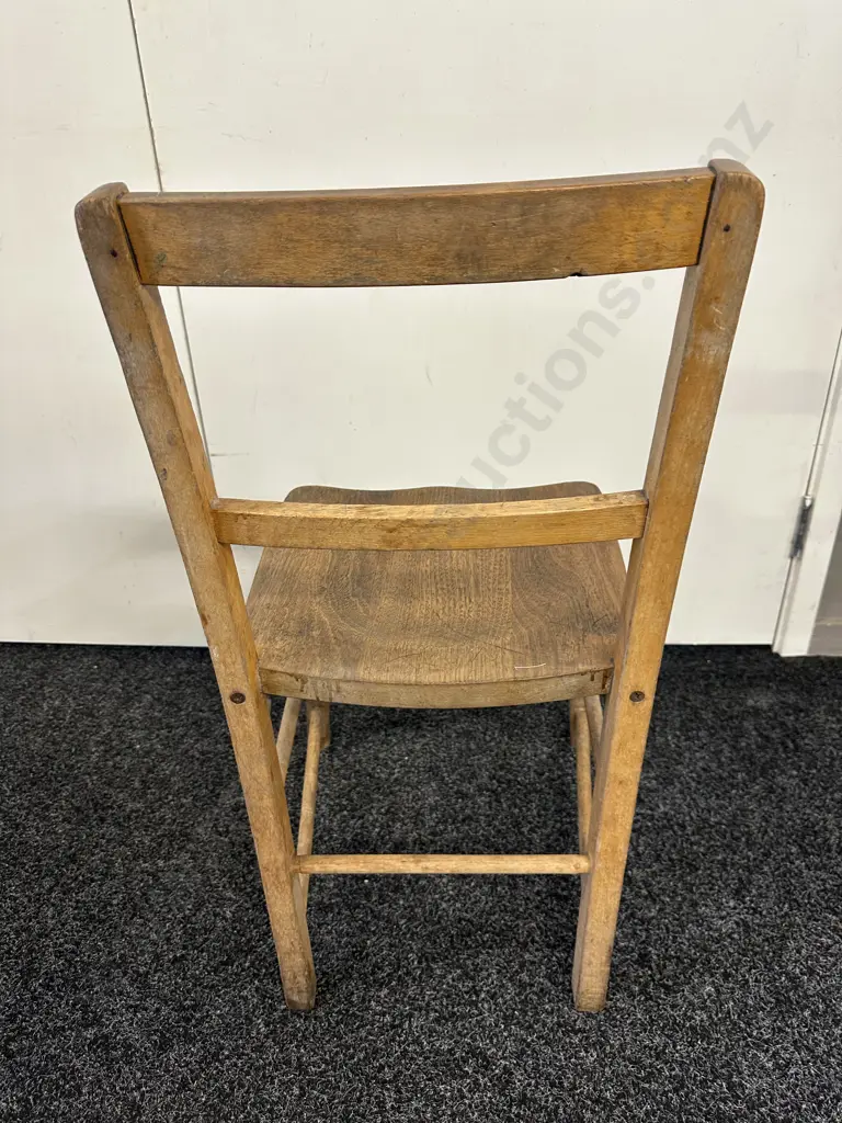 Antique Oak Childrens Chair With Sculptured Seat Image 1++