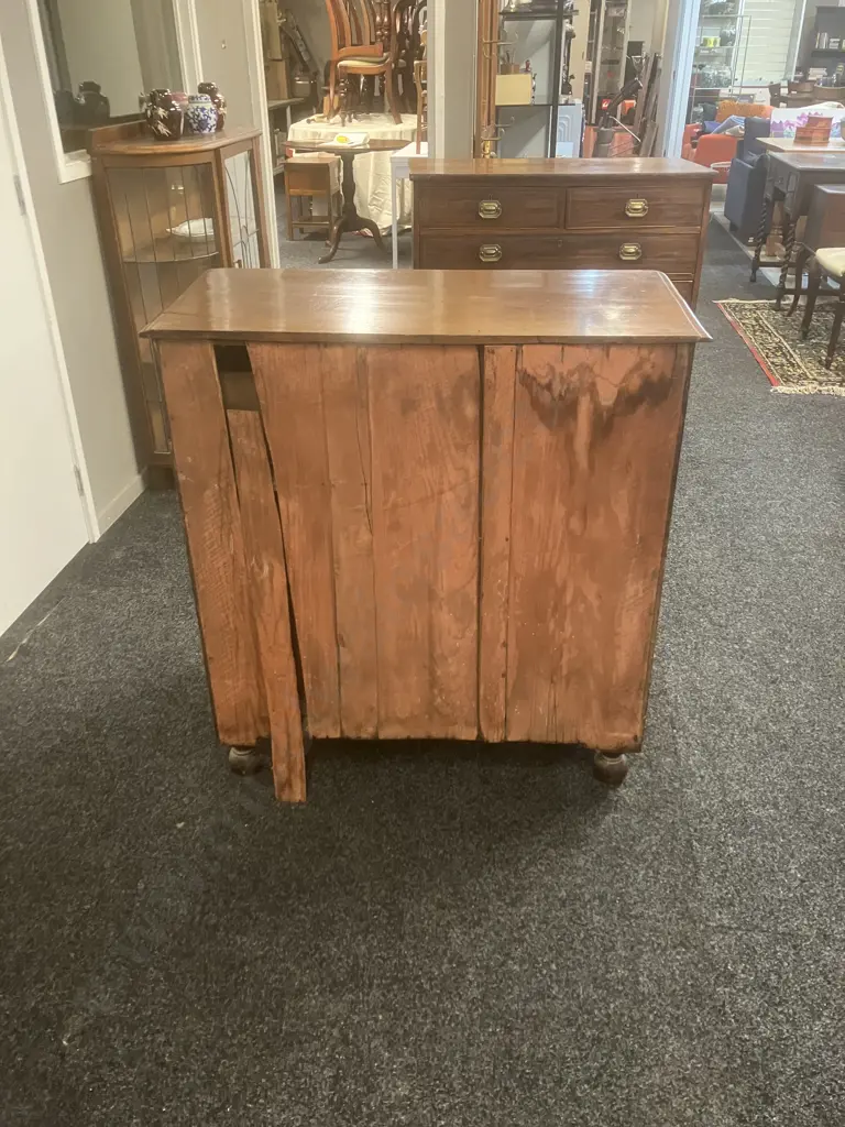 English Antique Chest of Drawers. H96 W91 D45cm Image 1++