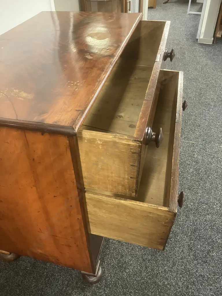 Antique Edwardian Mahogany Chest of 3 Drawers. H89 W94 D52cm Image 1++