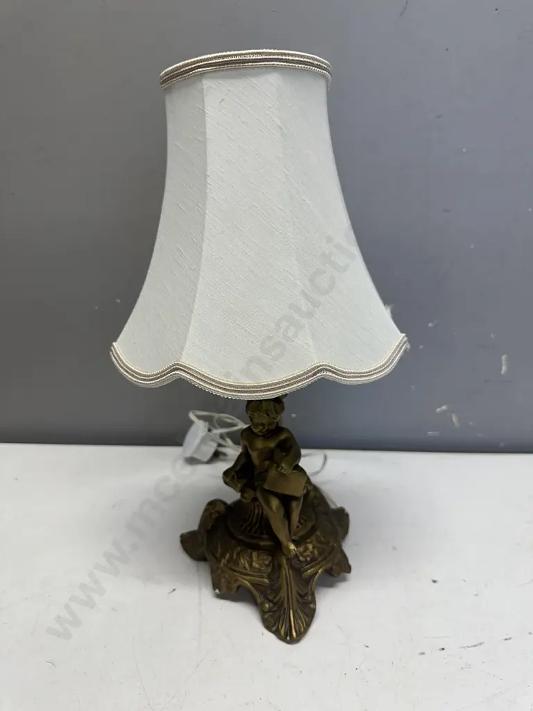 Vintage Table Lamp Gilt Cherub Detail With Cream Shade Image 1++