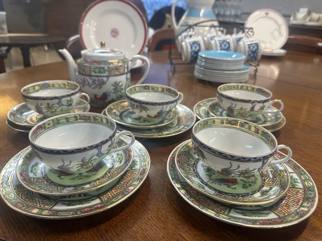 Vintage Japanese Famille Rose Rooster Trios x4, Teapot & Duo With Extra Saucer Image 1++