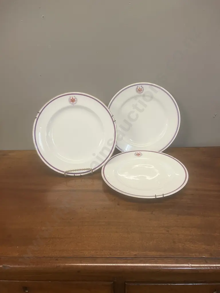Lot of Three 1920s Royal Worcestor Plates - Suffolk Regiment With Castle and Motto Image 1++