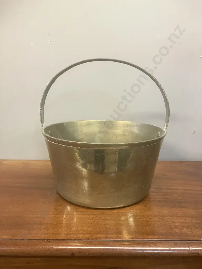 19th Century Brass Jam Pan With Fixed Iron Handle Image 1++