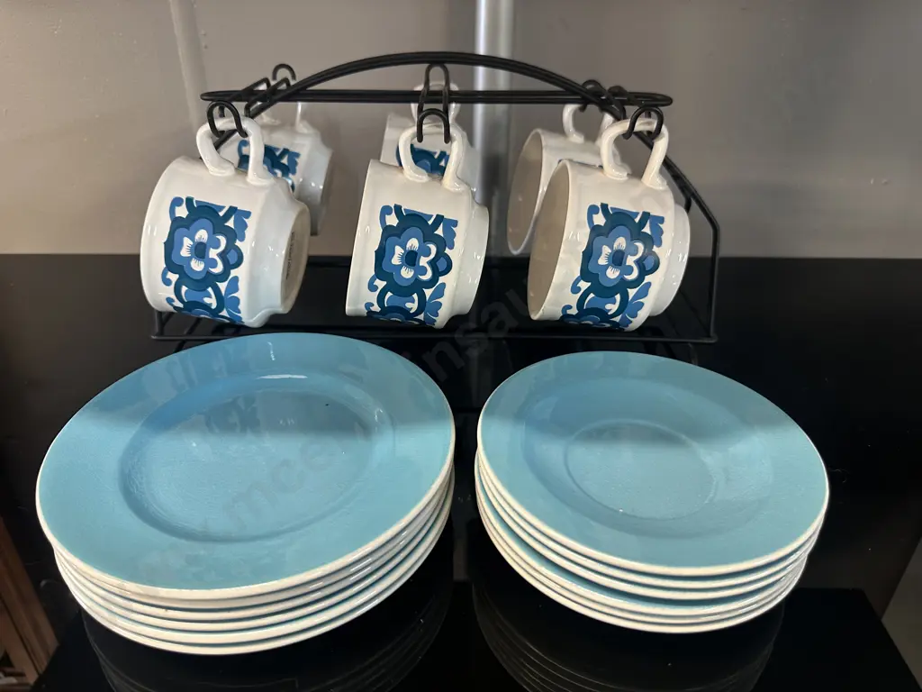 Retro Staffordshire Potteries Trios Blue Floral With Wire Display Rack Image 1++