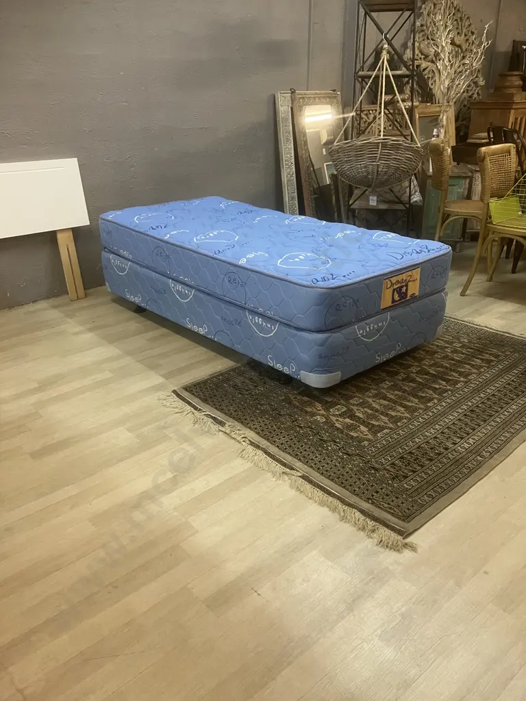 Sleepyhead Dream Zone Single Mattress & Base With White Headboard Image 1++