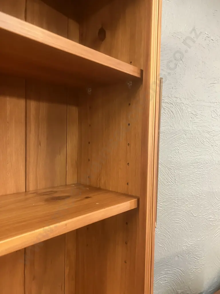 Pine 5 Shelf Bookcase. H209 W120 D30cm Image 1++
