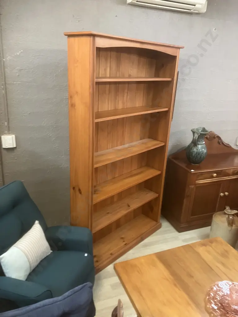 Pine 5 Shelf Bookcase. H209 W120 D30cm Image 1++