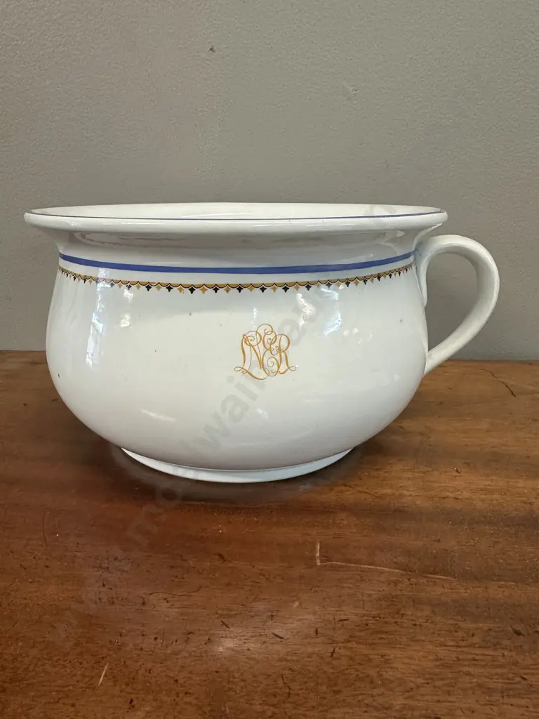 Mintons Antique Porcelain Chamber Pot Image 1++