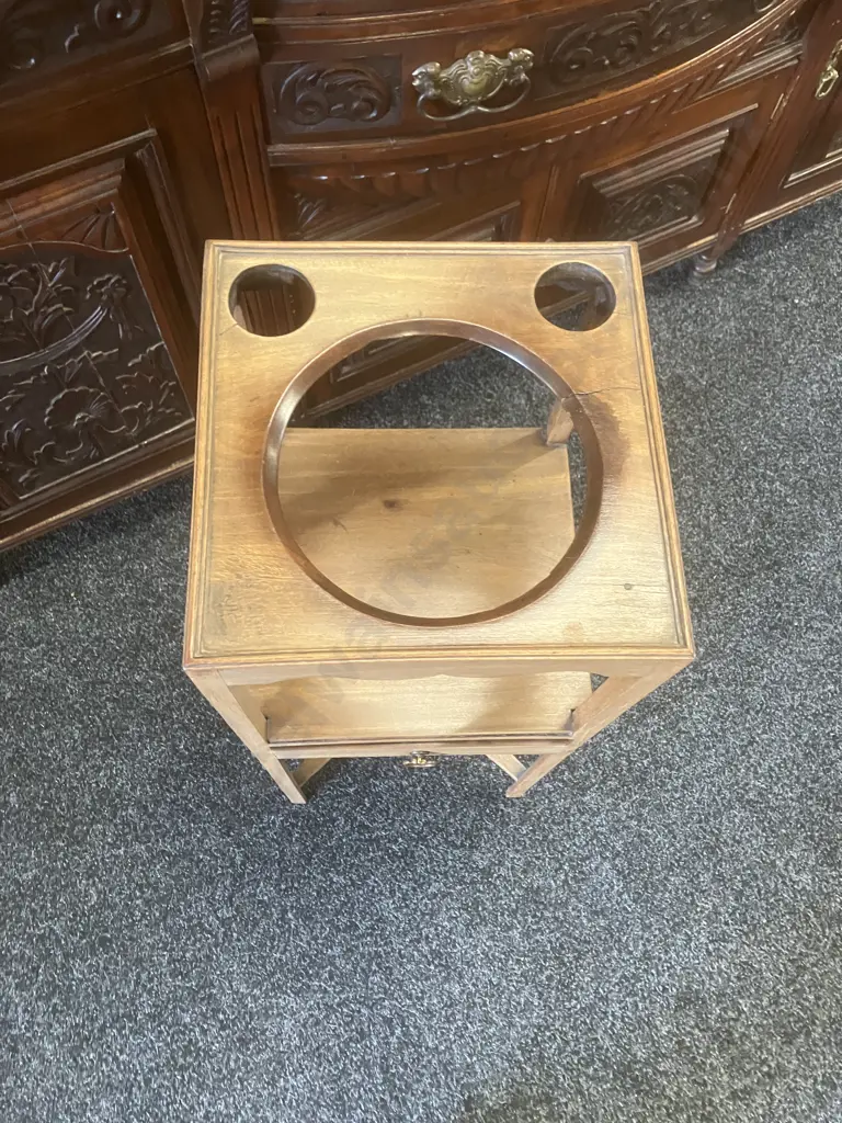 Antique English Georgian Mahogany Washstand Bedside Table. H76 W30.5 D30cm Image 1++