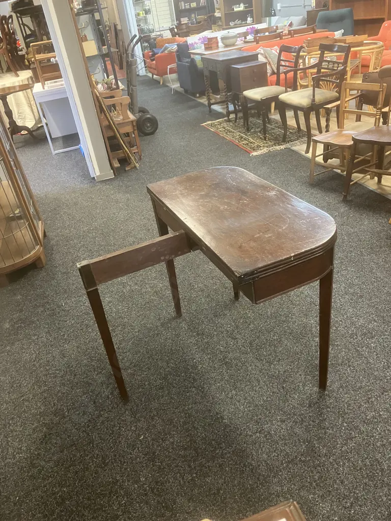 Antique Georgian Mahogany Fold-Over Tea Table. H73 W89 D42 / 85cm Image 1++