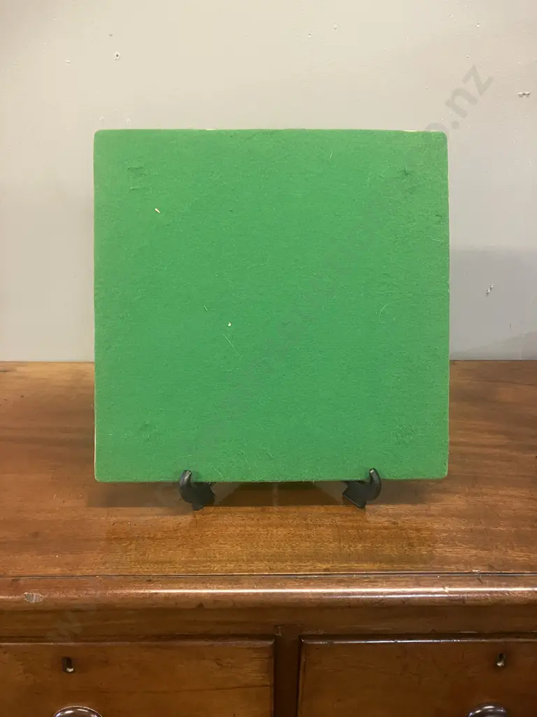 Vintage Crisan Craft Takaka Marble Chess Board - New Zealand Made. 32.5 x 33cm Image 1++